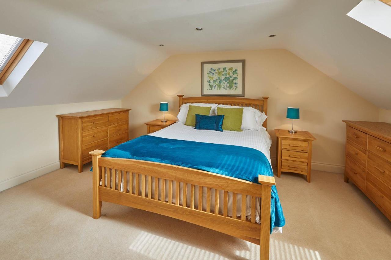 Host & Stay - The Railway Retreat Whitby Kültér fotó